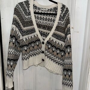American Eagle Sweater